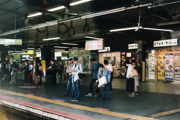 busy train platform